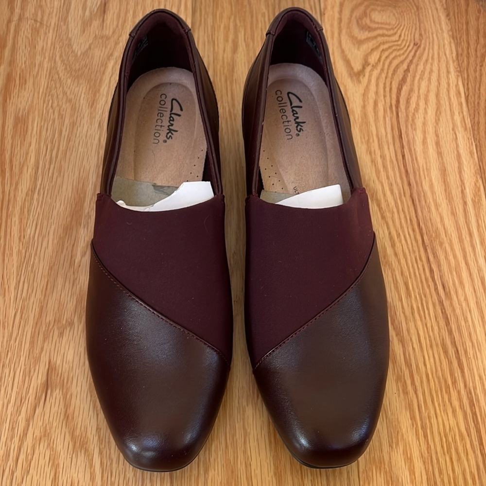 Clark’s collection women’s 10 M burgandy juliet gem leather shoes.